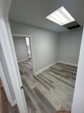 2500 E Hallandale Beach Blvd, Hallandale Beach, FL à louer Photo intérieure– Image 1 sur 2
