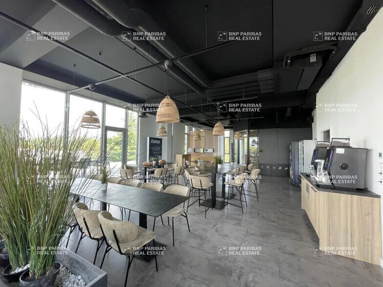 Bureau dans Limonest à louer - Photo intérieure – Image 2 sur 10