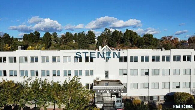 Plus de détails pour Bureau à louer