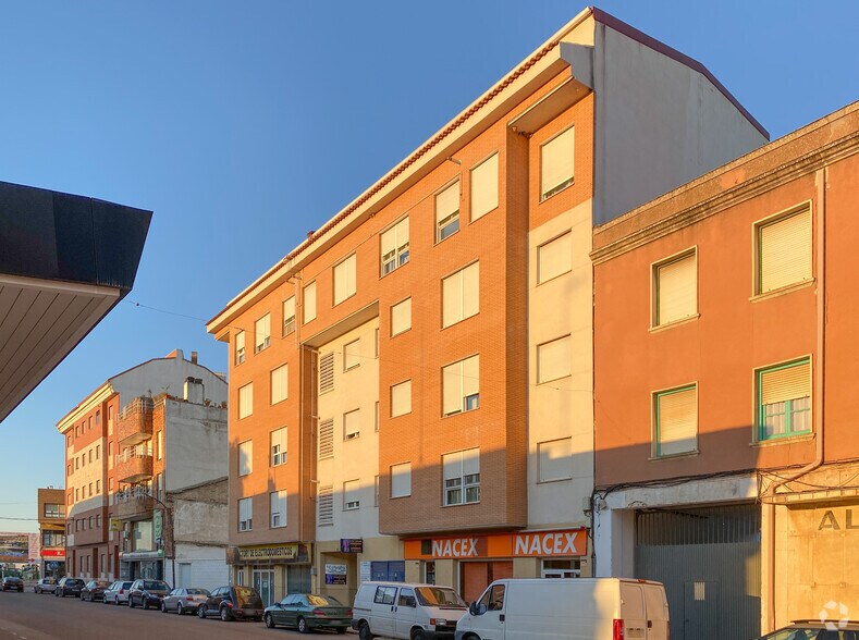 Immeuble residentiel dans Tarancón, Cuenca à vendre - Photo de l’immeuble – Image 2 sur 2