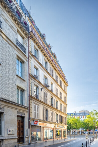 9 Boulevard Richard Lenoir, Paris à louer - Photo de l’immeuble – Image 2 sur 5