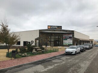 Plus de détails pour Local commercial à louer