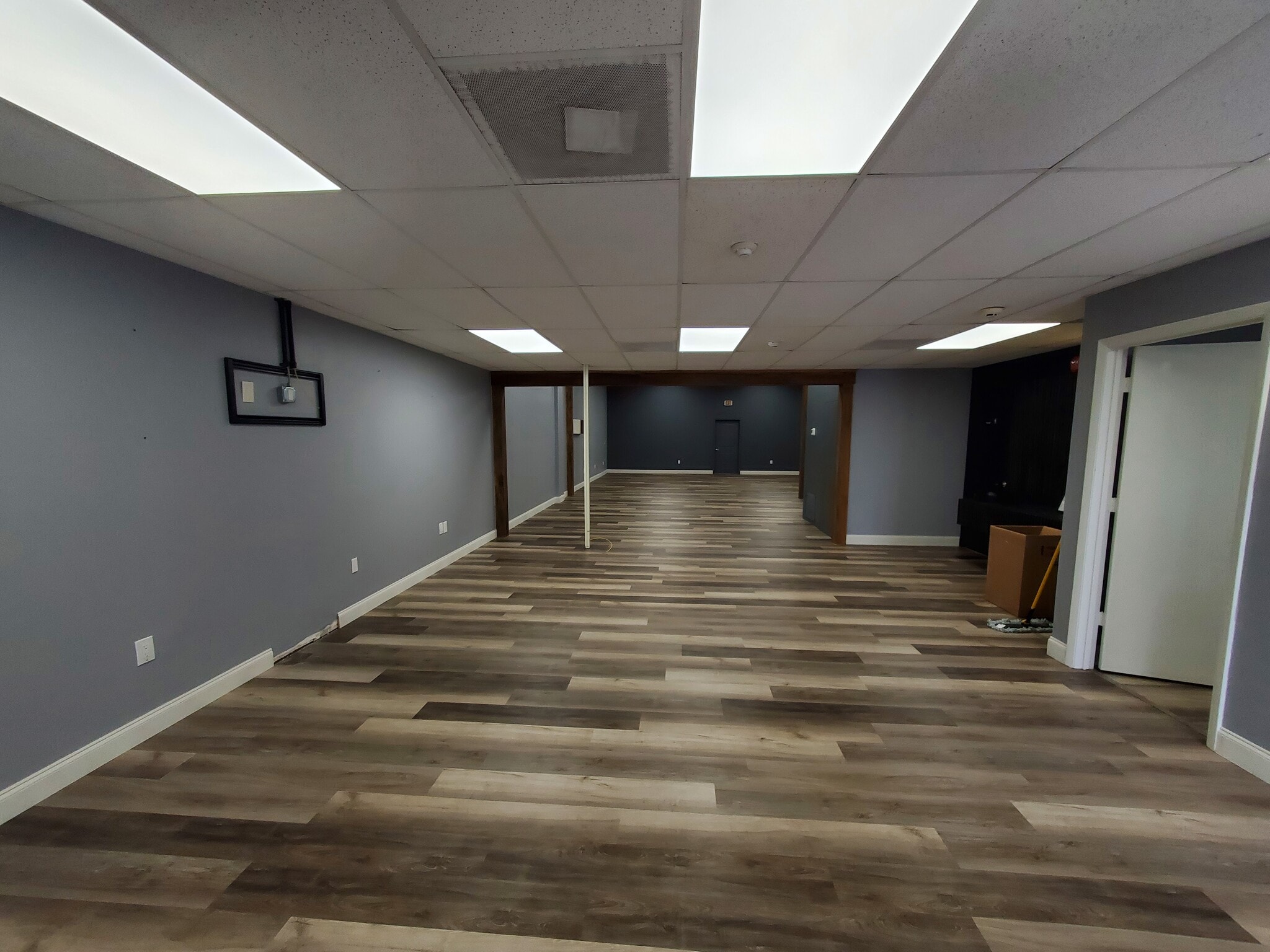 418-544 Interstate Ct, Sarasota, FL à louer Photo intérieure– Image 1 sur 11