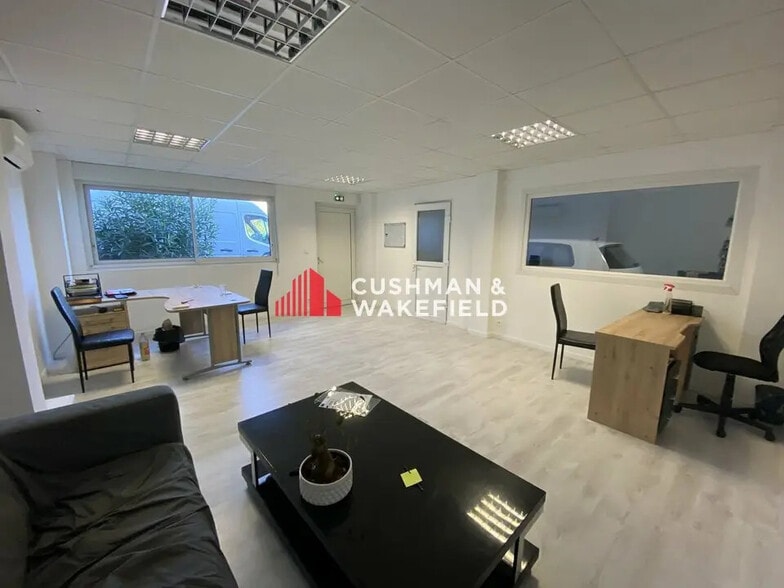 Local d’activités dans Plaisance-du-Touch à louer - Photo de l’immeuble – Image 2 sur 6