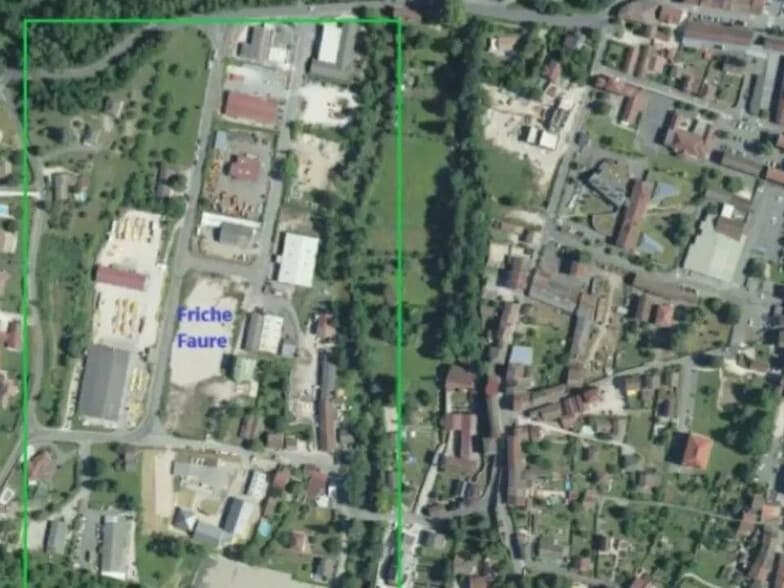 Terrain dans Saint-Jean-en-Royans à vendre - Photo de l’immeuble – Image 2 sur 3