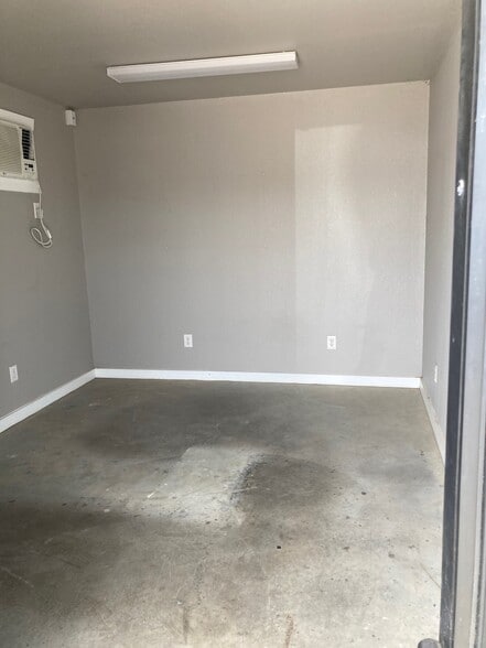 7661 Rendon Bloodworth Rd, Mansfield, TX à louer - Photo intérieure – Image 3 sur 13