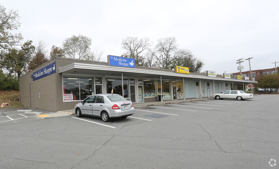 3812-3836 John F Kennedy Blvd, North Little Rock, AR à louer - Photo de l’immeuble – Image 2 sur 2