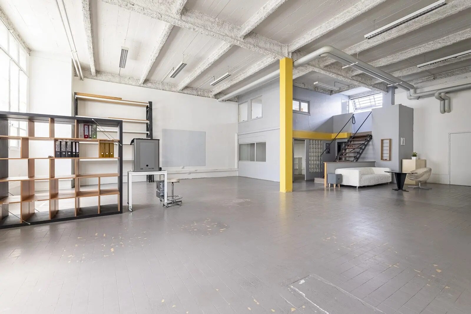 Bureau dans Montreuil à vendre Photo de l’immeuble– Image 1 sur 11