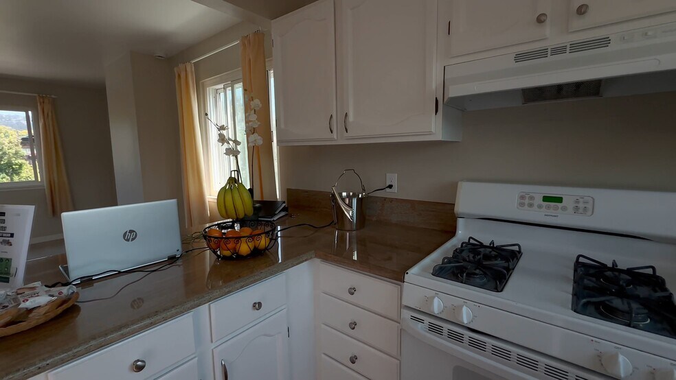 840 Key Route Blvd, Albany, CA à vendre - Vidéo sur l’annonce professionnelle – Image 3 sur 21