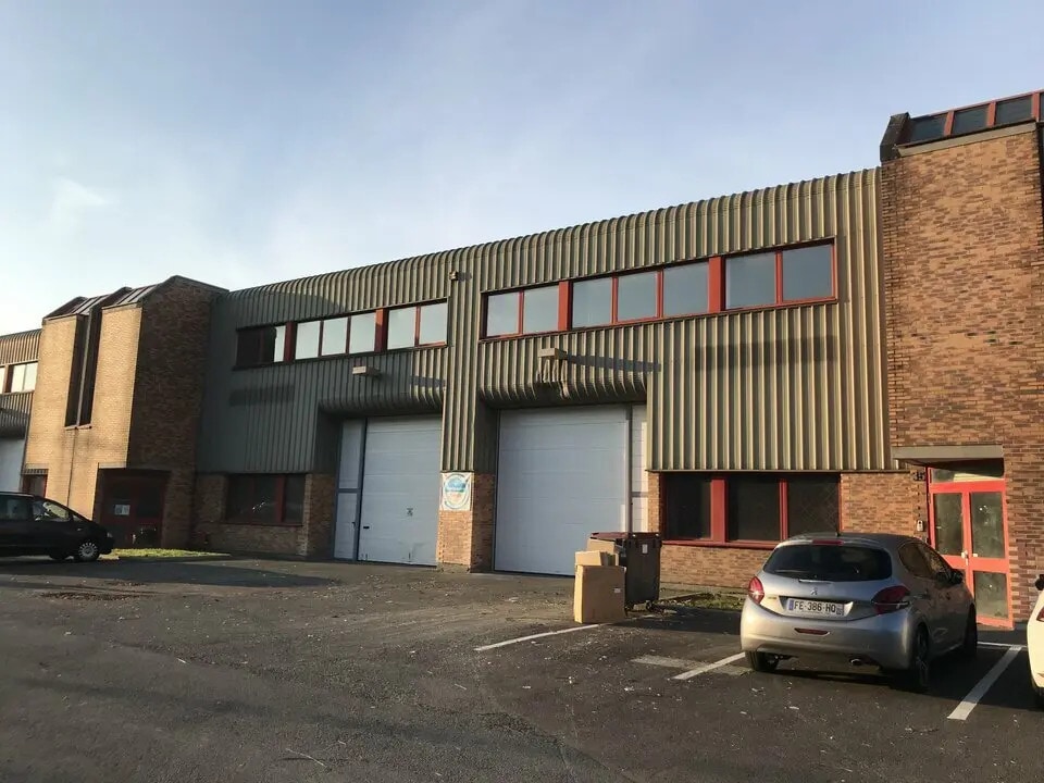 Local d’activités dans Le Blanc-Mesnil à louer Photo de l’immeuble– Image 1 sur 10