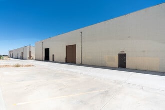 39360 3rd St E, Palmdale, CA à louer Photo intérieure– Image 1 sur 8