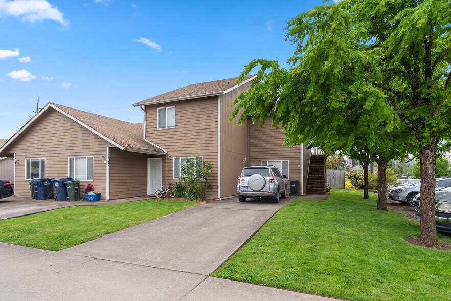 1861 17th St, Springfield, OR à vendre - Photo de l’immeuble – Image 3 sur 12