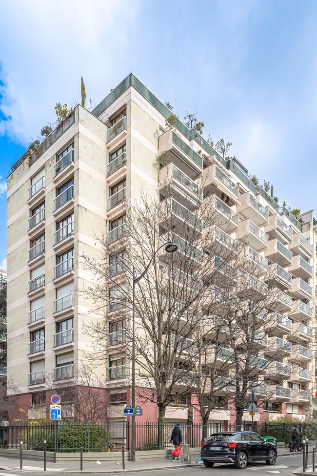 Plus de détails pour 73-75 Rue De Lagny, Paris - Bureau à louer