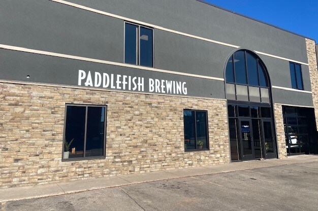 108 S Minnesota Ave, Saint Peter, MN à louer - Photo de l’immeuble – Image 1 sur 5