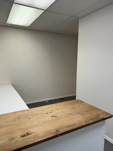 2409 Broadway St, Mount Vernon, IL à louer - Photo intérieure – Image 3 sur 12