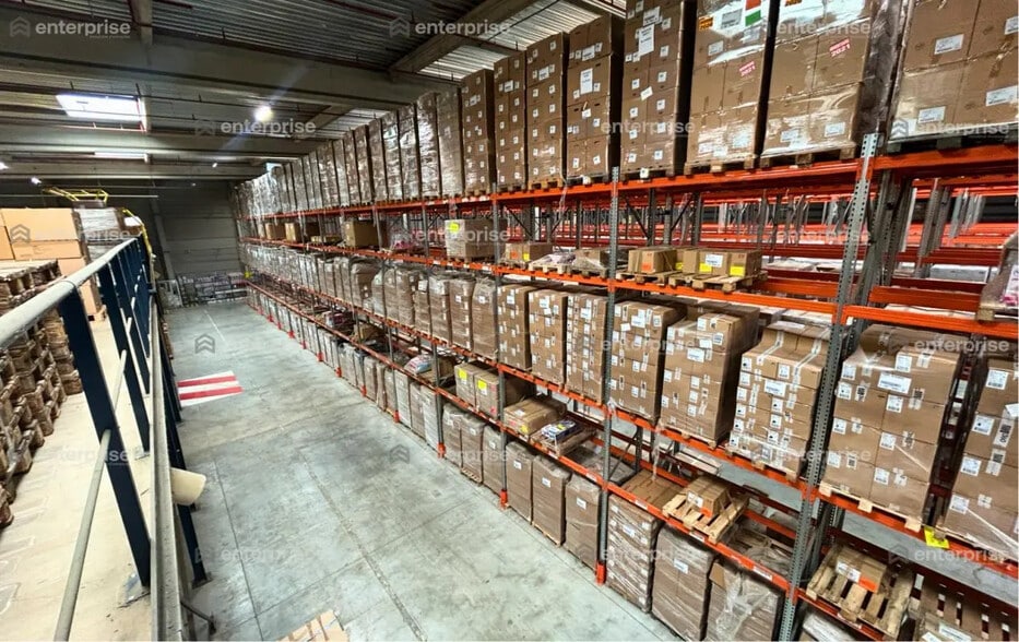 Industriel/Logistique dans Creil à louer - Photo intérieure – Image 3 sur 6