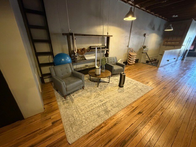 214 E Louisiana St, McKinney, TX à louer - Photo de l’immeuble – Image 2 sur 14