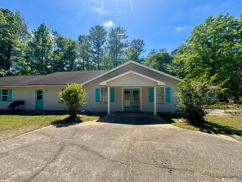 245 W Bonacre Rd, Cataula, GA à vendre - Photo de l’immeuble – Image 3 sur 26
