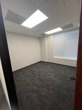 6400 N Congress Ave, Boca Raton, FL à louer Photo intérieure– Image 2 sur 10