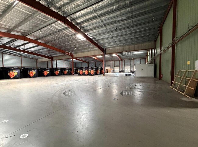 Plus de détails pour Industriel/Logistique à vendre