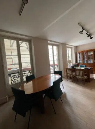 3 Rue Du Faubourg Saint-Honoré, Paris à louer - Photo de l’immeuble – Image 2 sur 24