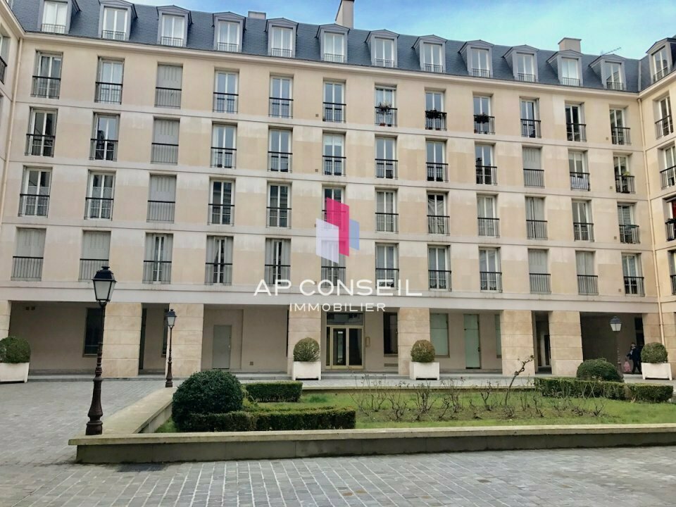 Bureau dans Versailles à louer Photo de l’immeuble– Image 1 sur 10