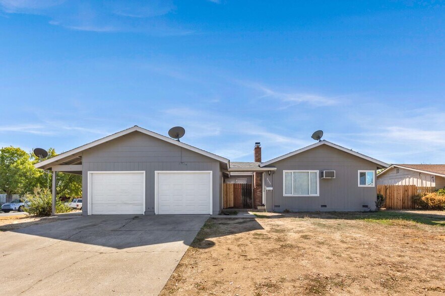 7656 23rd St, Sacramento, CA à vendre - Photo principale – Image 1 sur 31