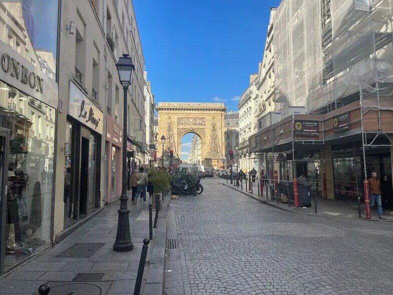 Local commercial dans Paris à louer - Photo de l’immeuble – Image 2 sur 7