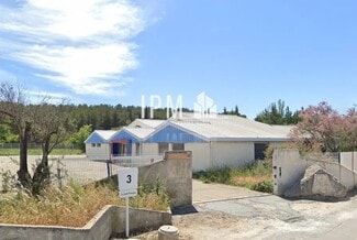 Plus de détails pour Local commercial à louer