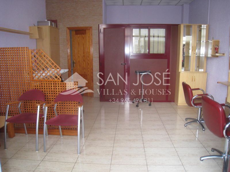 Local commercial dans Aspe, Alicante à louer Photo intérieure– Image 1 sur 6
