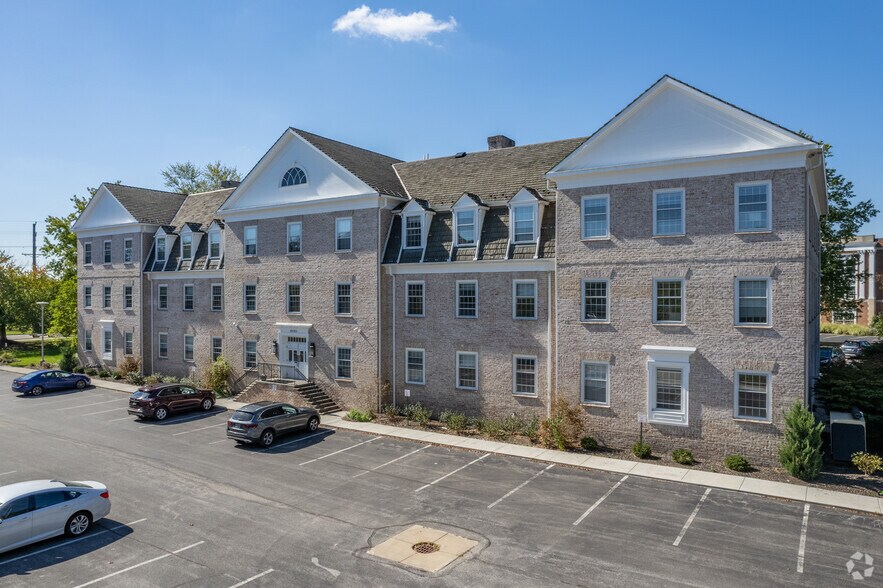 29325 Chagrin Blvd, Pepper Pike, OH à louer - Photo de l’immeuble – Image 2 sur 9