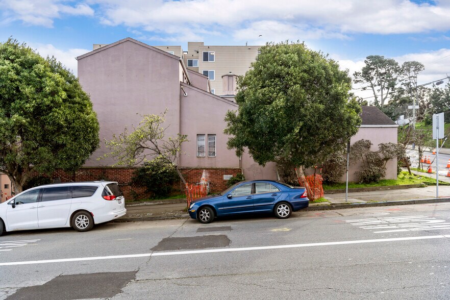 6555 Geary Blvd, San Francisco, CA à vendre - Photo de l’immeuble – Image 2 sur 41