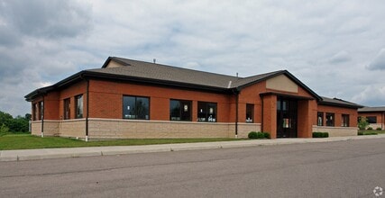 7606 Tylers Place Blvd, West Chester, OH à louer Photo intérieure– Image 1 sur 14