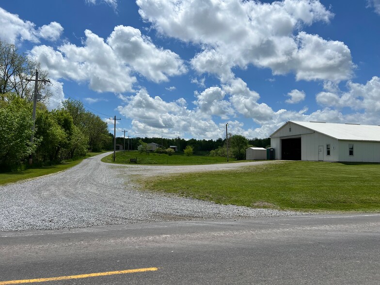 11820 Black River School Rd, Homerville, OH à vendre - Photo de l’immeuble – Image 3 sur 23