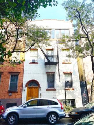 Plus de détails pour 36 Bedford St, New York, NY - Logement à vendre