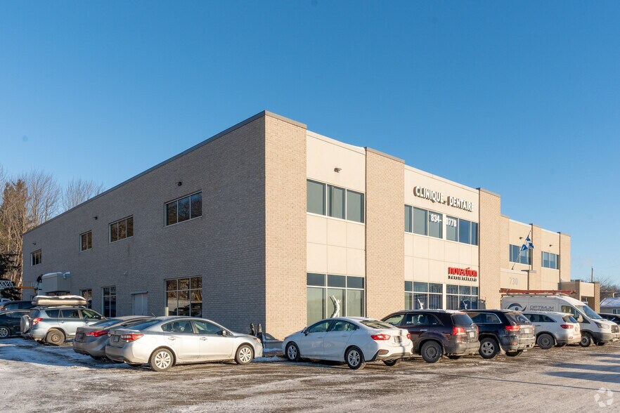 730 Av Taniata, Lévis, QC à louer - Photo de l’immeuble – Image 2 sur 5