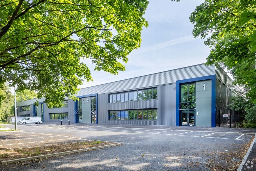 5 Padgets Ln, Redditch à louer - Photo de l’immeuble – Image 3 sur 3