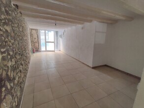 Local commercial dans Vilafranca del Penedès, Barcelona à louer Plan d’étage– Image 1 sur 7