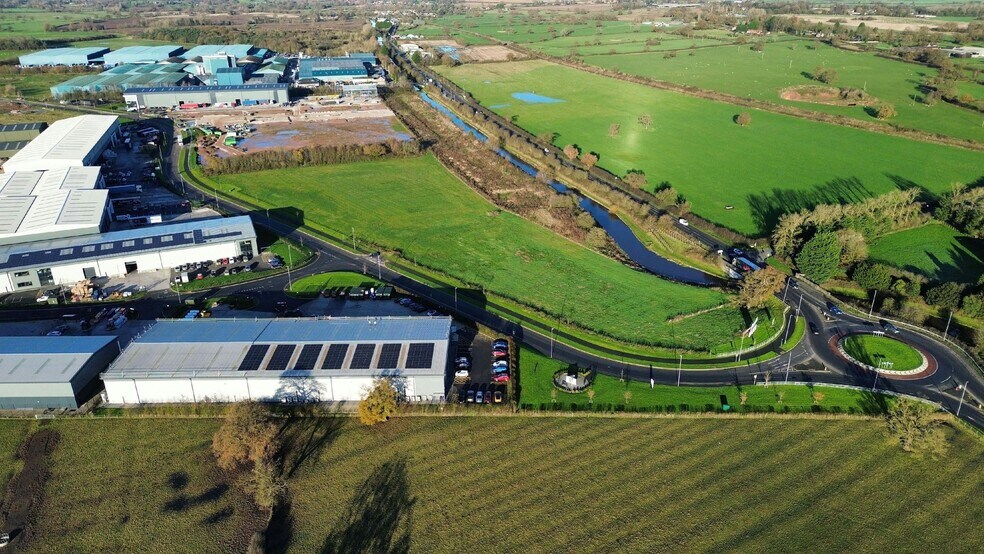 Nantwich Rd, Nantwich à vendre - Photo de l’immeuble – Image 3 sur 4