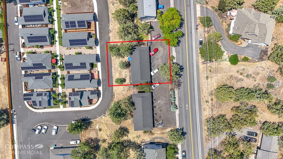 1597 NW Portland Ave, Bend, OR à vendre - Photo de l’immeuble – Image 2 sur 14