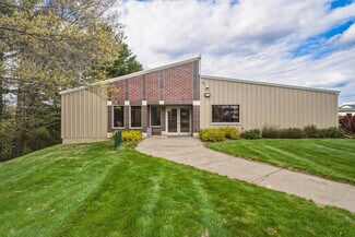 Plus de détails pour 2725 Arbor Ct, Eau Claire, WI - Bureau à vendre