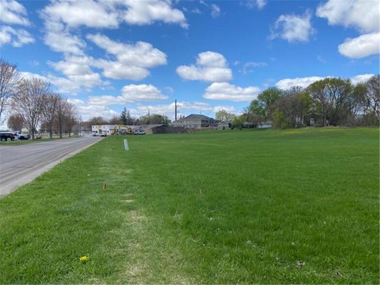 0 Crossroads Campus Dr, Buffalo, MN à vendre - Photo de l’immeuble – Image 2 sur 6