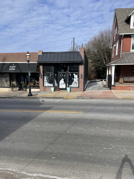 5 E King St, Malvern, PA à louer - Photo de l’immeuble – Image 1 sur 5