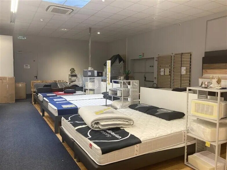 Local commercial dans Épinal à louer - Photo intérieure – Image 2 sur 7