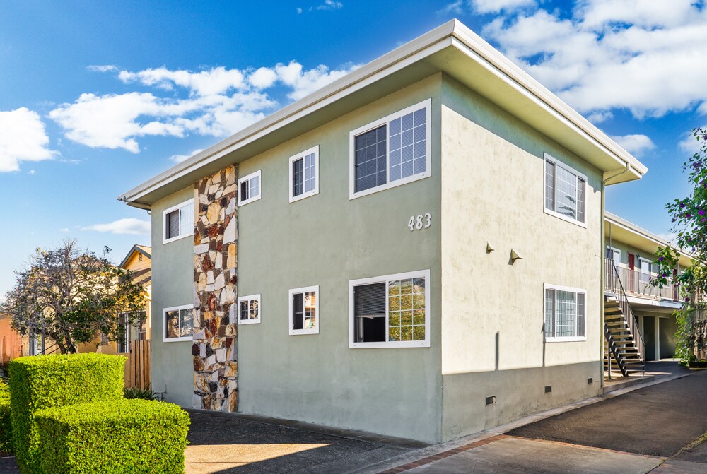 483 Joaquin Ave, San Leandro, CA à vendre Photo principale– Image 1 sur 20