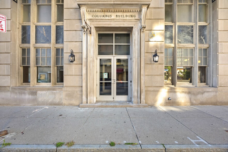 50 Chestnut St, Rochester, NY à louer - Photo de l’immeuble – Image 1 sur 3