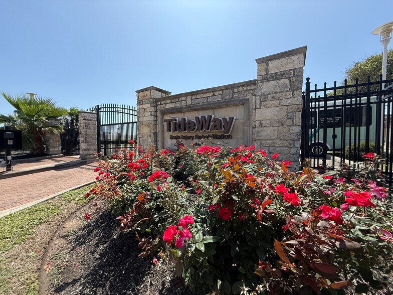 6444 Central City Blvd, Galveston, TX à vendre - Photo de l’immeuble – Image 3 sur 25