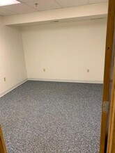 546 Ashmun St, Sault Sainte Marie, MI à louer Photo intérieure– Image 2 sur 3