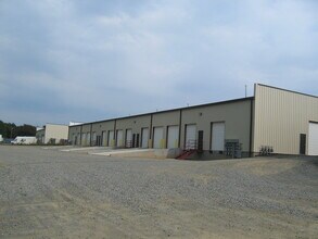 1021 Technology Dr, Indian Trail, NC à louer Photo intérieure– Image 1 sur 3