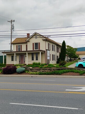Plus de détails pour 1035 S High St, Harrisonburg, VA - Bureau à louer